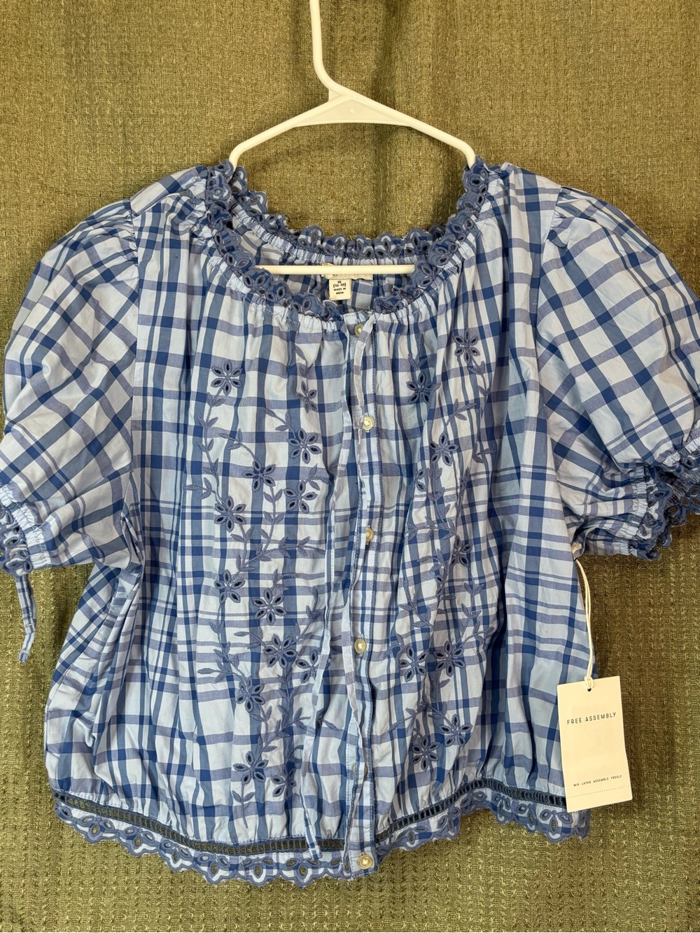 Free Assembly Blue Plaid Embroidered Peasant Top Sz XL NWT